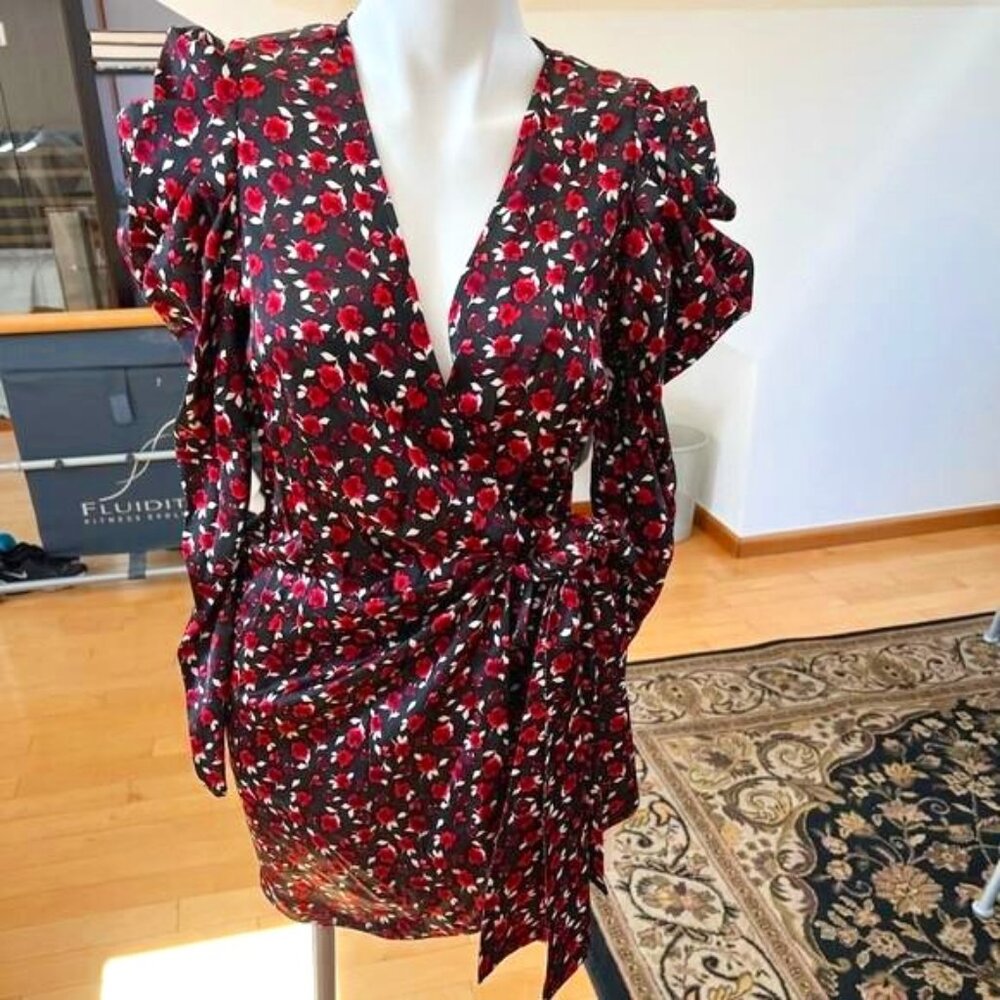 Something navy stunning Nordstrom dress🌈❤️